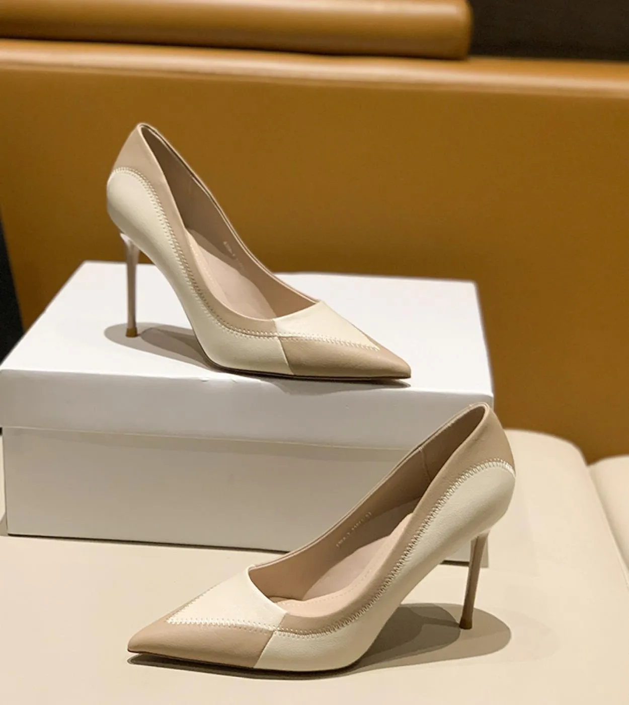 2022 Primavera Autunno Nuove Donne di Modo Tacchi Alti A Spillo 6 cm E 9 cm Scarpe A Punta Scarpe Da Donna Del Partito di Modo d