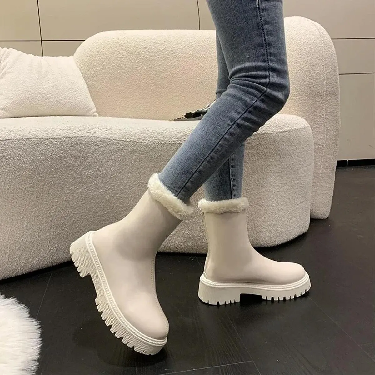 2024 stivali alti di vendita caldi del nuovo inverno stivali lunghi caldi di lana in vera pelle da donna stivali moda di grandi