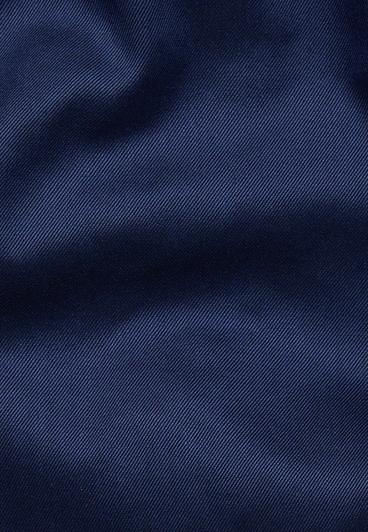 Camicia eterna slim fit blu scuro in cotone twill ritorto