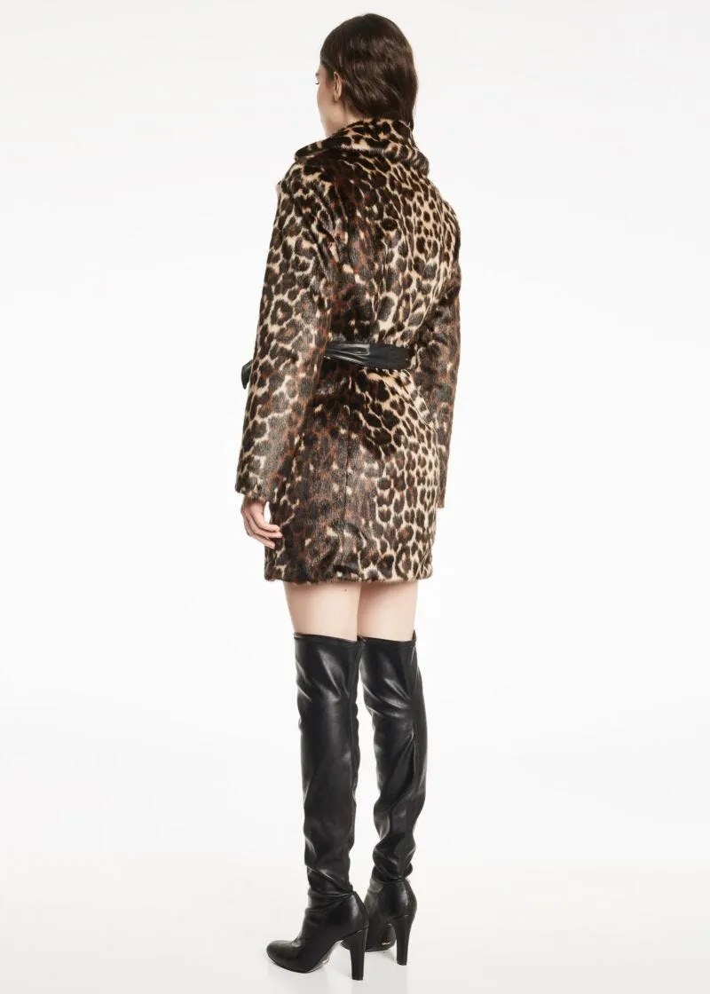 Cappotto in eco pelliccia