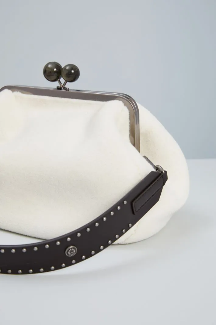 Clutch effetto pelliccia