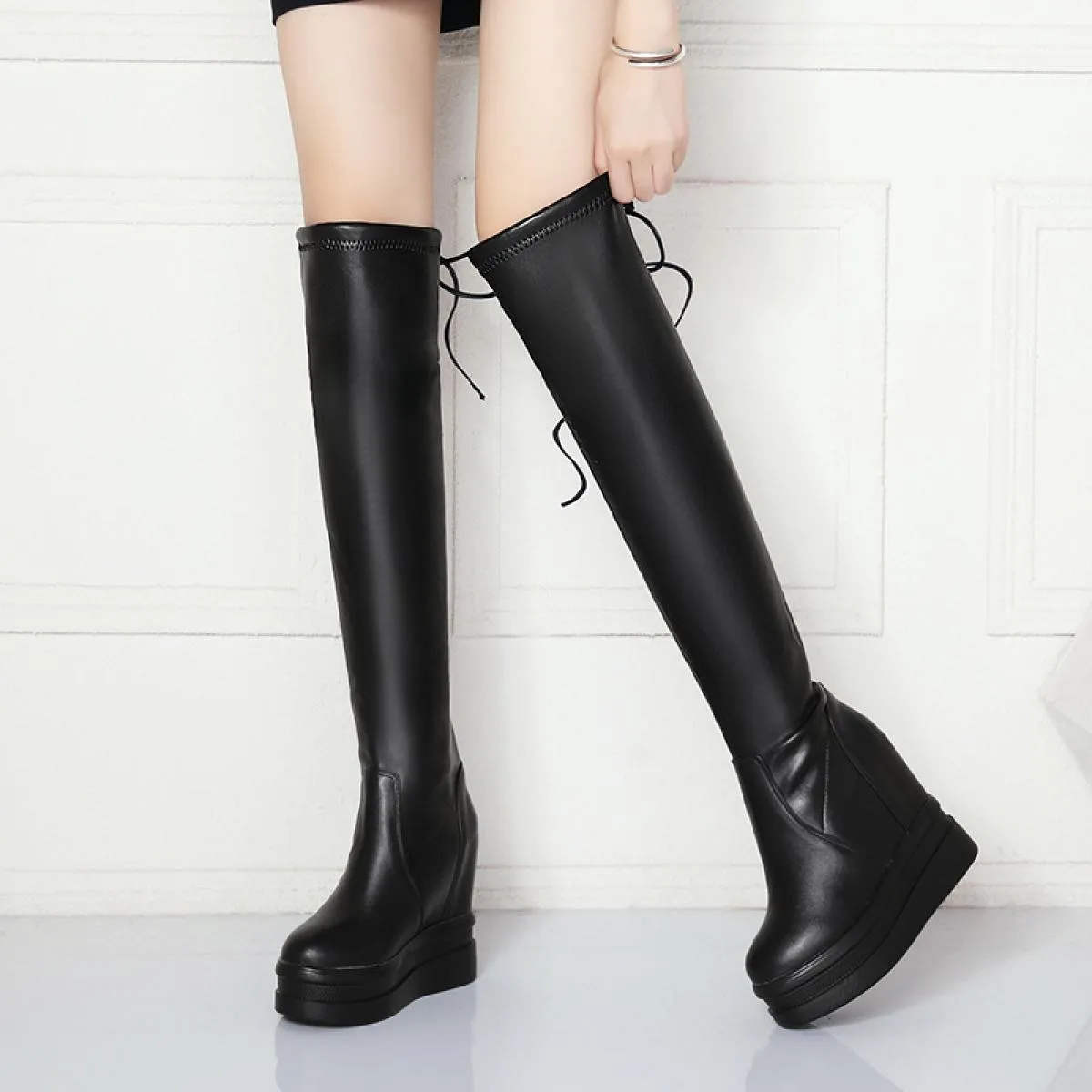 Designer Autunno Nuove donne Stivali sopra il ginocchio elasticizzati Scarpe da festa Stivali Zeppe invernali Tacchi alti Donna