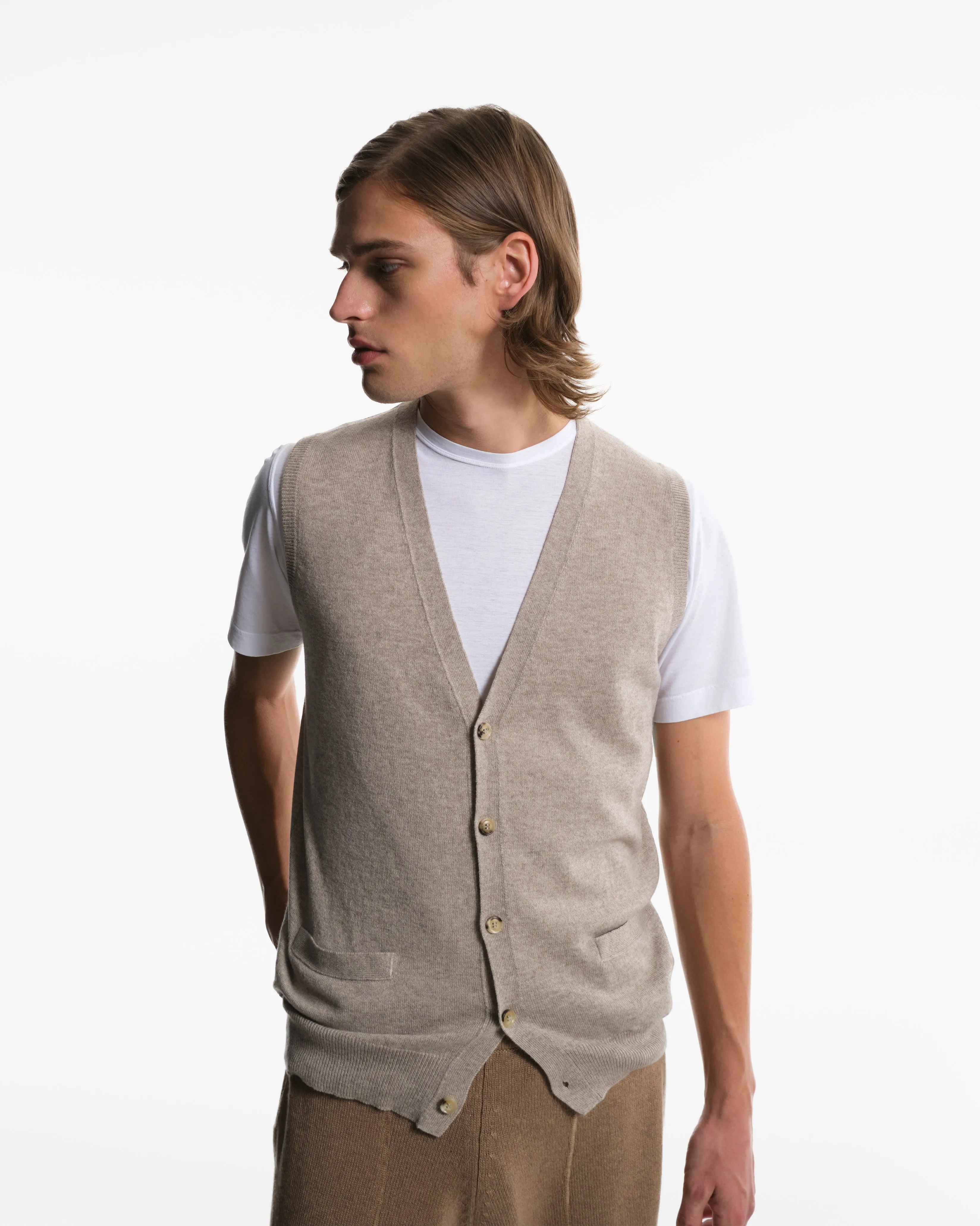 Gilet con bottoni in puro Cashmere naturale