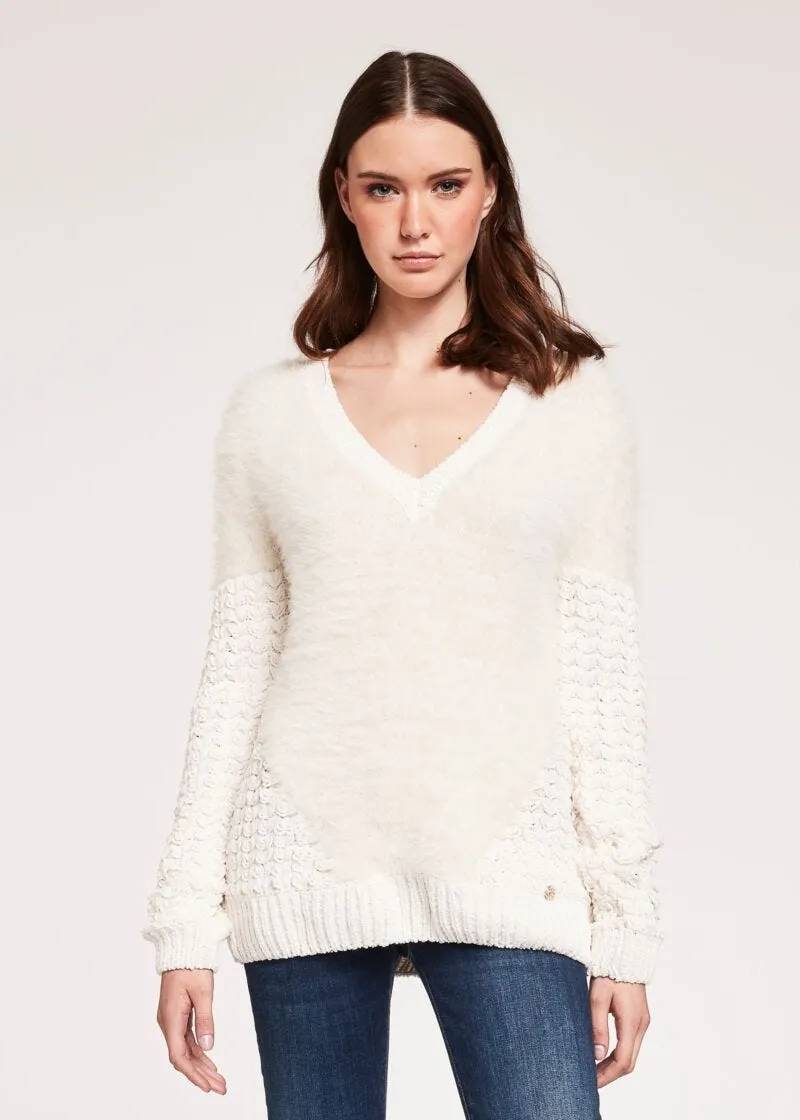 Maglia ricamata