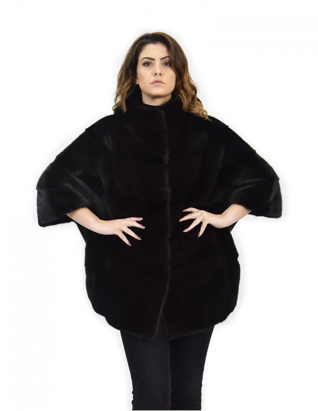 Mantella black pelliccia visone orizzontale 44-48 manica 3/4 pistagna 