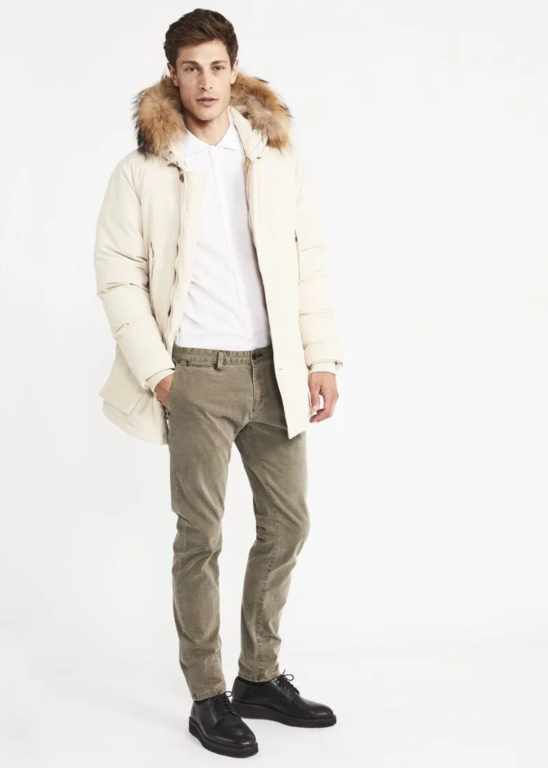 Parka con cappuccio e tasche