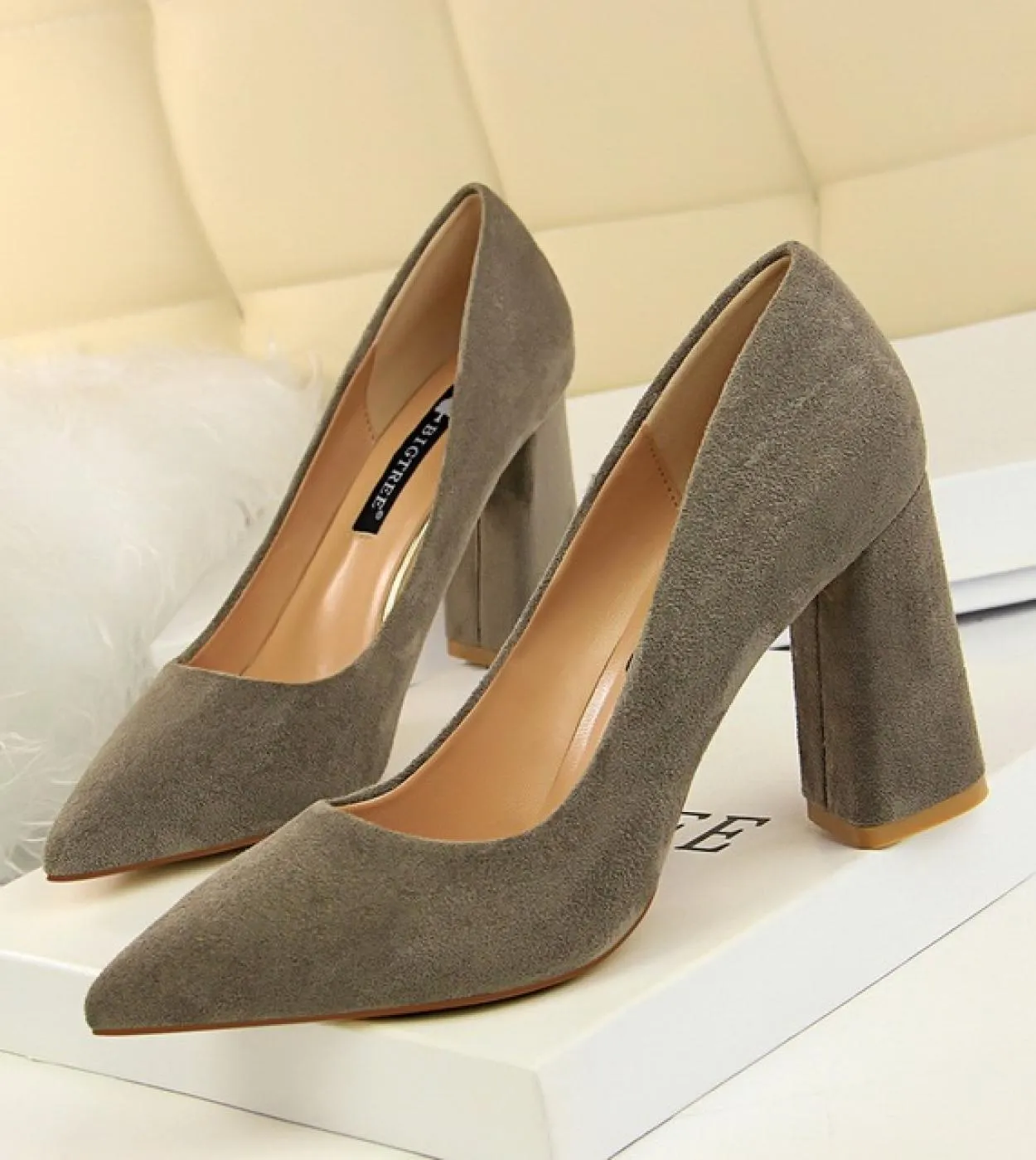 Scarpe con tacco alto e tacco largo Scarpe con tacco alto e tacco alto da donna 2023 Donna