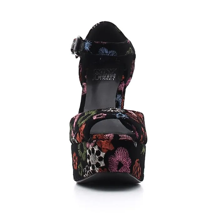 SCARPE CON TACCO RICAMO FLOREALE