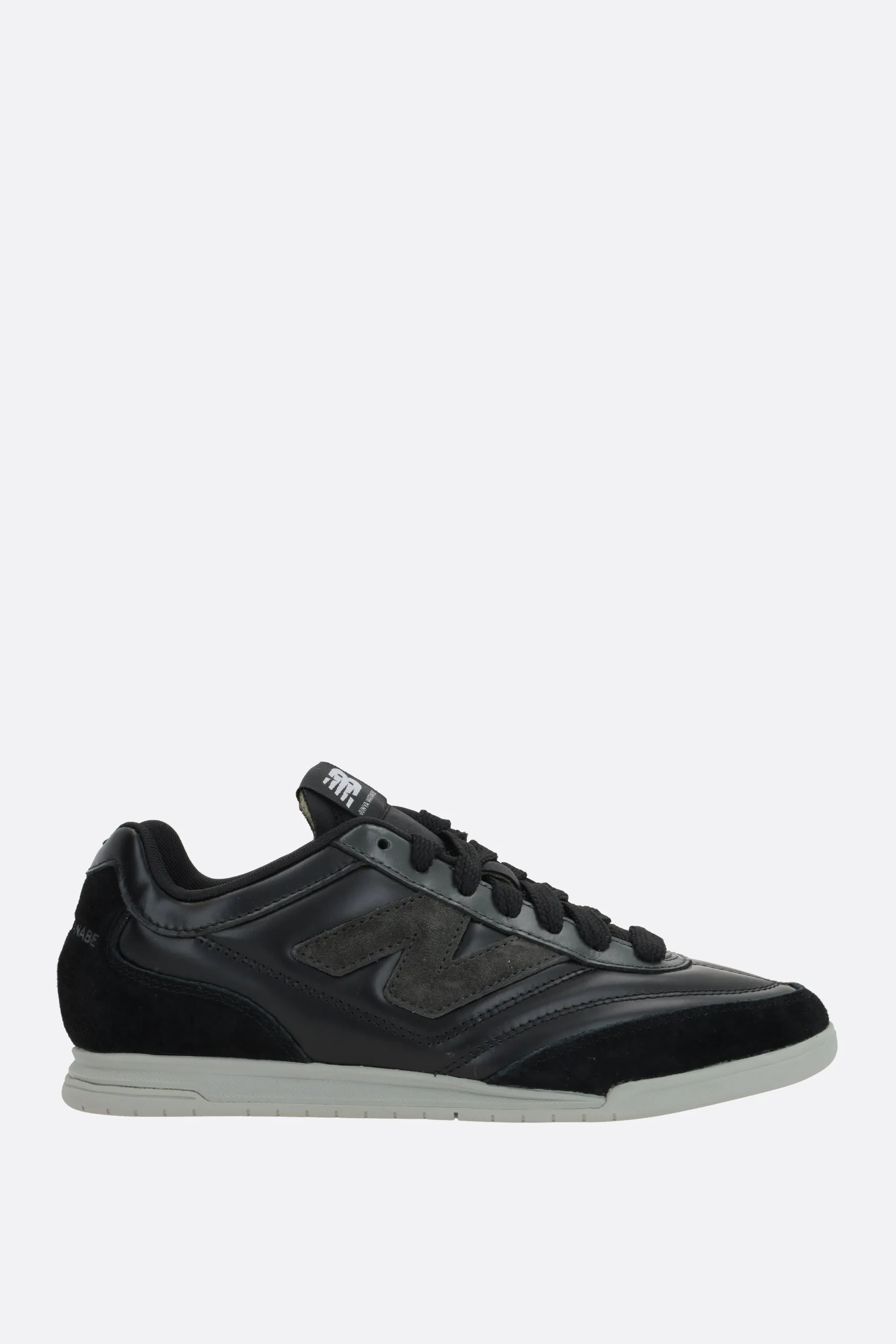  sneaker RC42 in pelle liscia e suede  