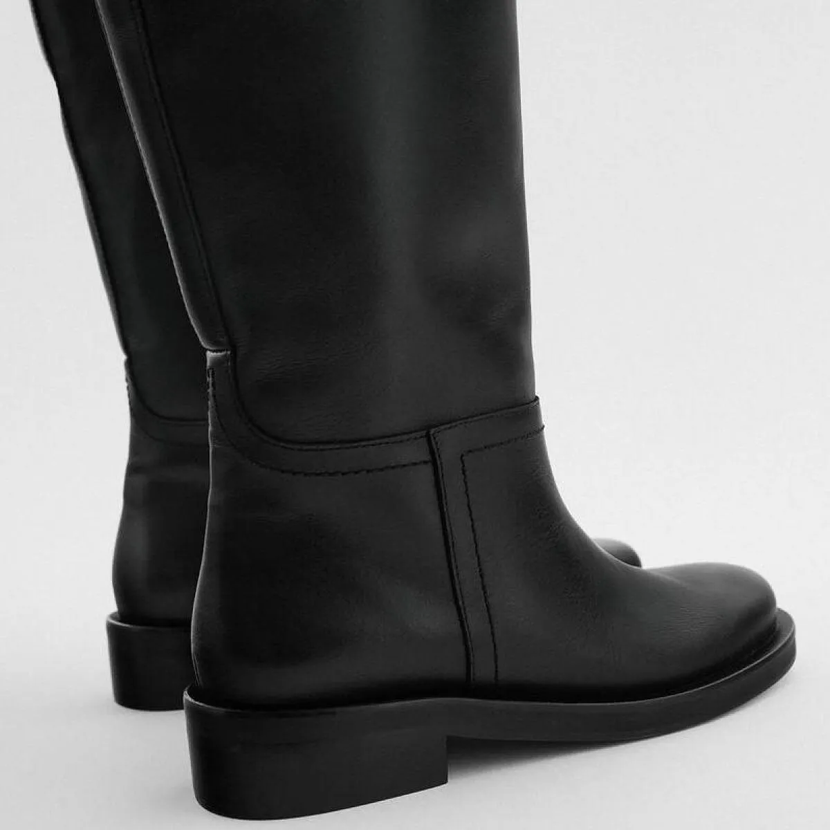 Stivali alti al ginocchio da donna Stivali caldi in pelle di mucca piena Stivali da moto con tacco alto spesso Scarpe punk Stiva
