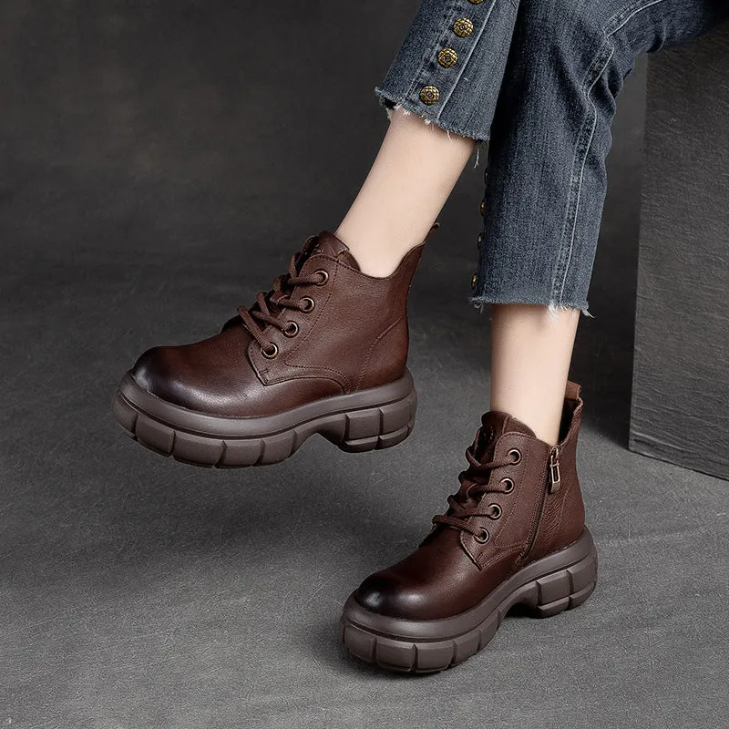 Stivali da donna classici minimalisti in pelle con suola spessa