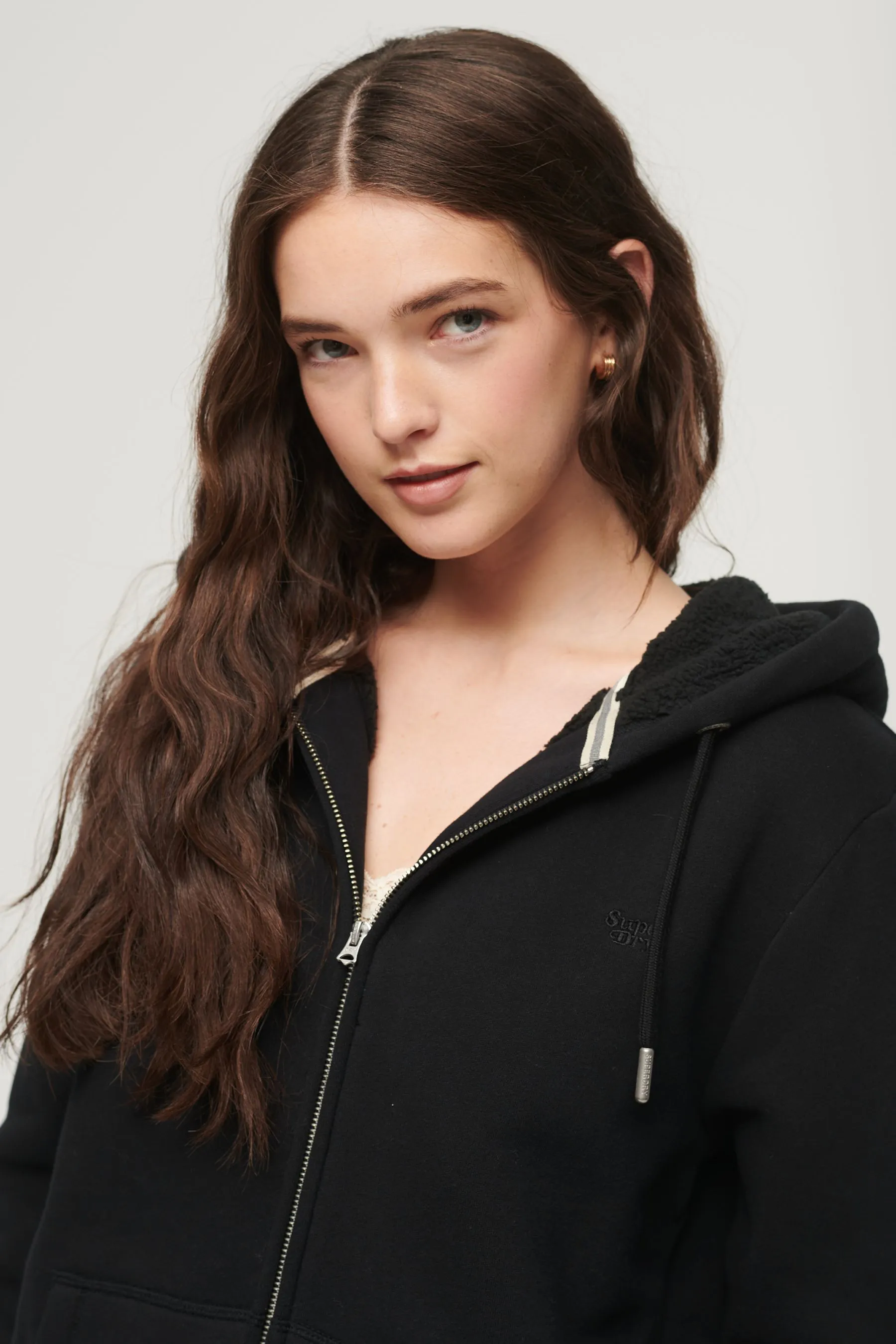 Superdry Essential - Felpa con cappuccio, zip e fodera in sherpa    